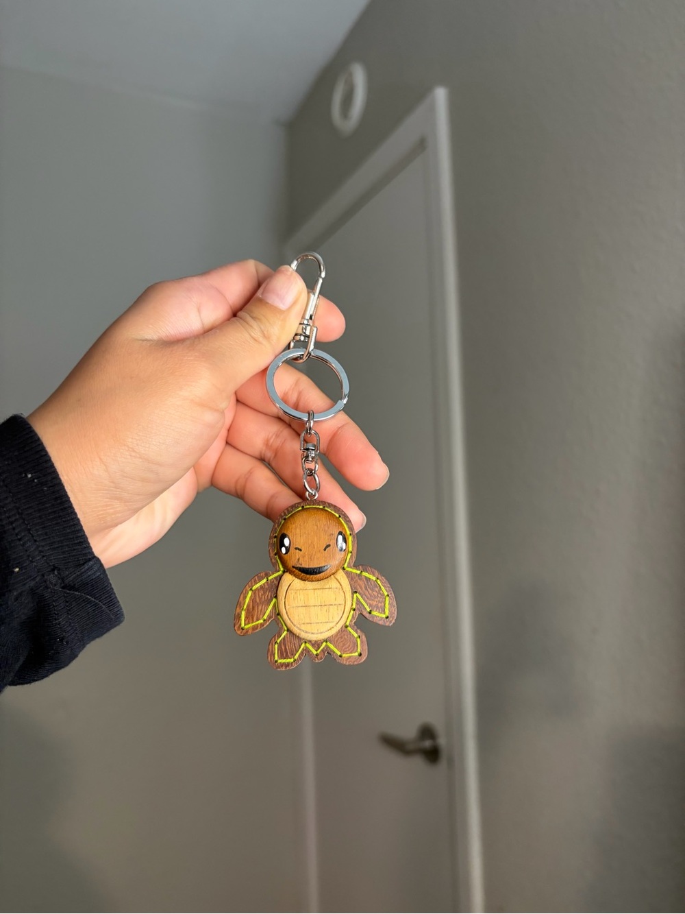 Brown Turtle Hawaii Wood Keychain -